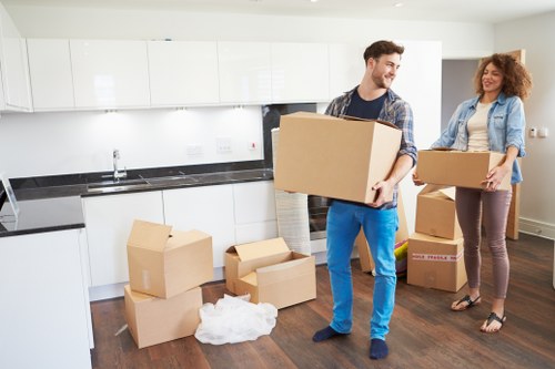 Flexible man and van Pimlico transport for urban relocations
