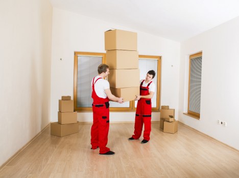 Van loading and unloading service for Pimlico customers